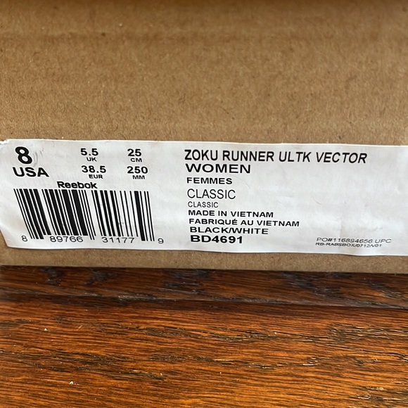 Women’s Reebok sneakers 8 - Picture 5 of 5